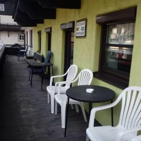 Hermann Arnold Apartment