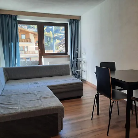 Hermann Arnold דירה